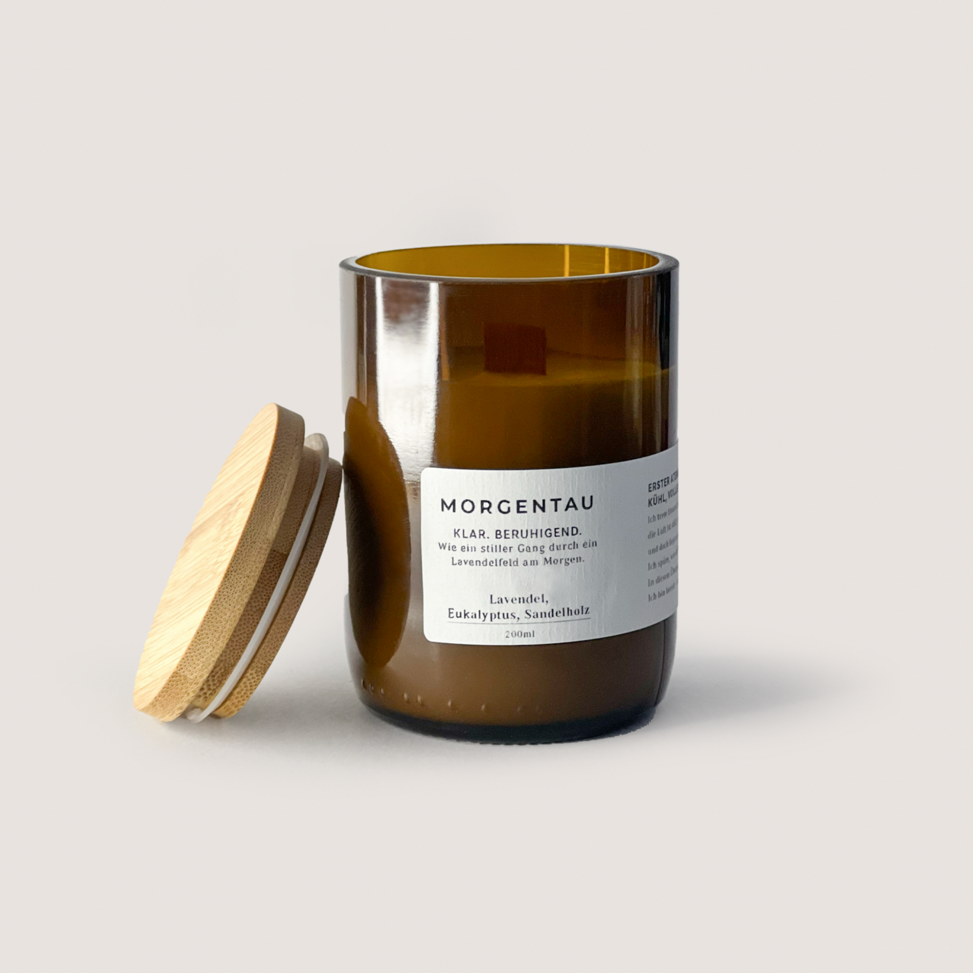 MORGENTAU Duftkerze 200ml mit beruhigendem Lavendel-, Eukalyptus- und Sandelholzduft, klare und ruhige Atmosphäre