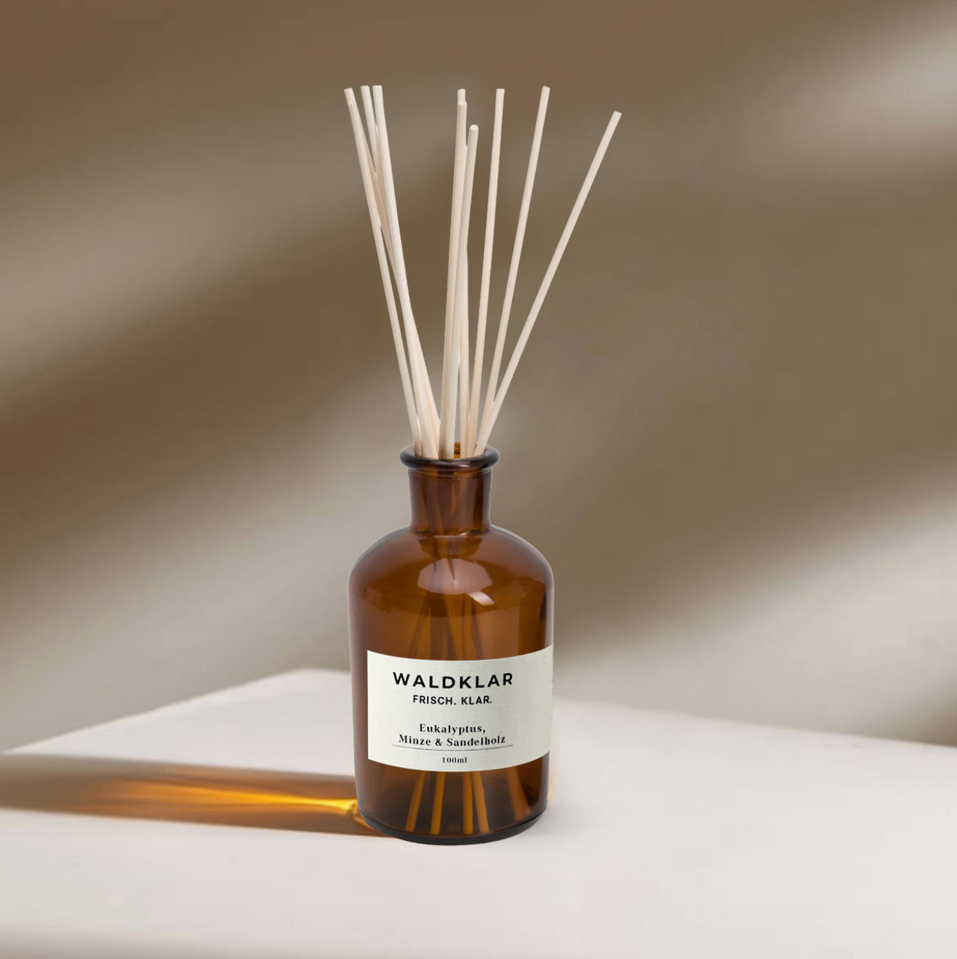 Waldklar Diffuser mit Holzstäbchen