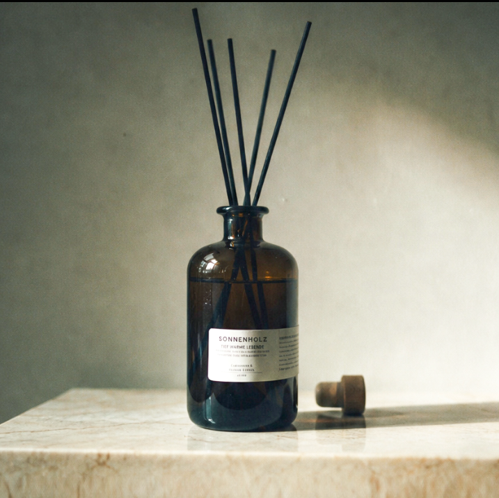 SONNENHOLZ Diffuser mit Duftstäbchen – 400 ml | OUUJA